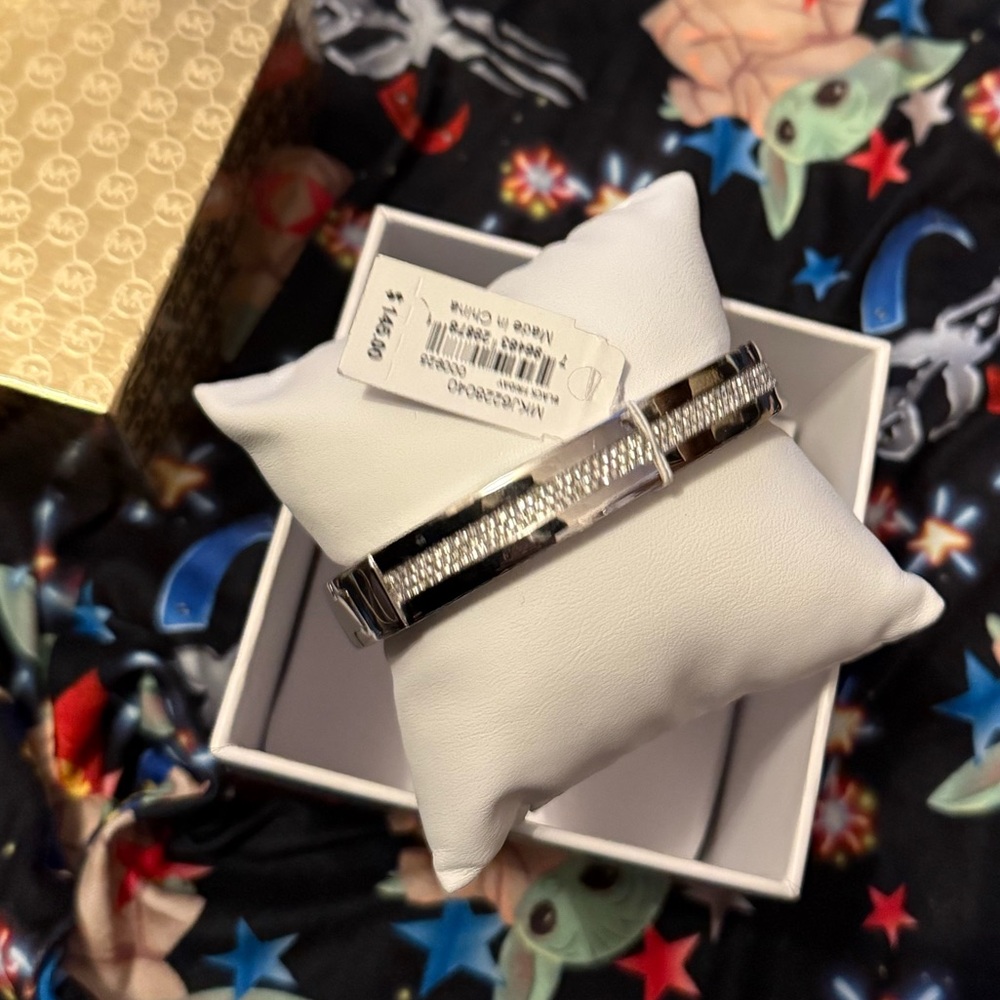Michael Kors Silver Bracelet NWT/NIB